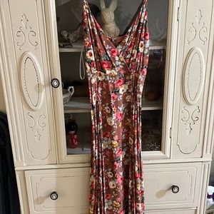 Lulu’s floral maxi